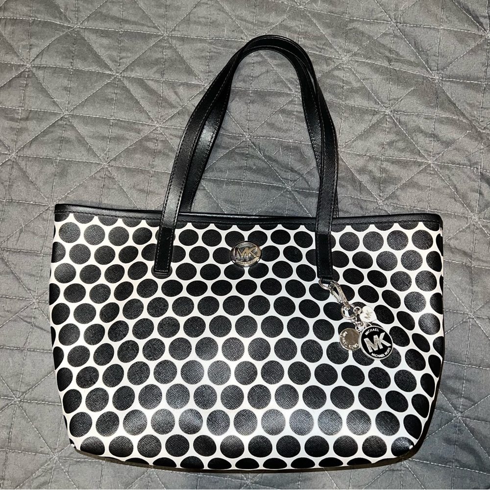 Michael Kors Kiki Tote
